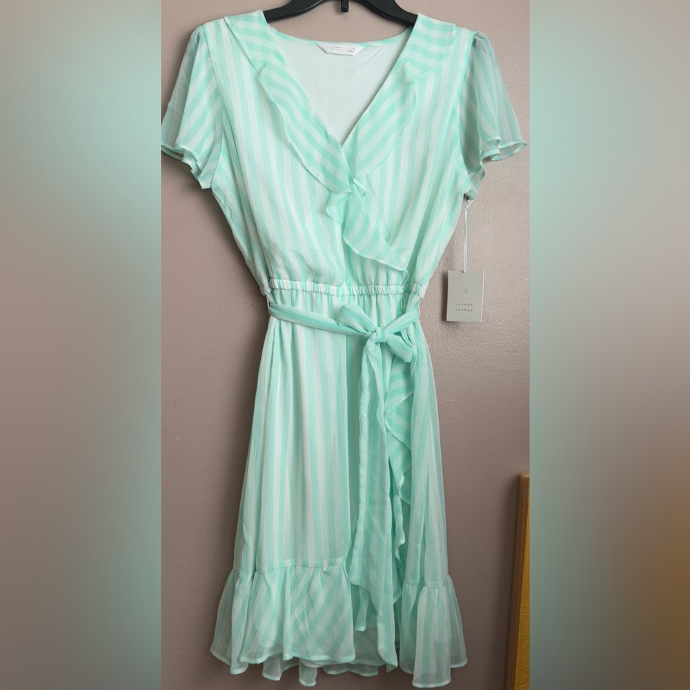 LAUREN CONRAD SIZE S TIE ELASTIC WAIST FLOWY MINTY V-NECK STRIPED DRESS NWT